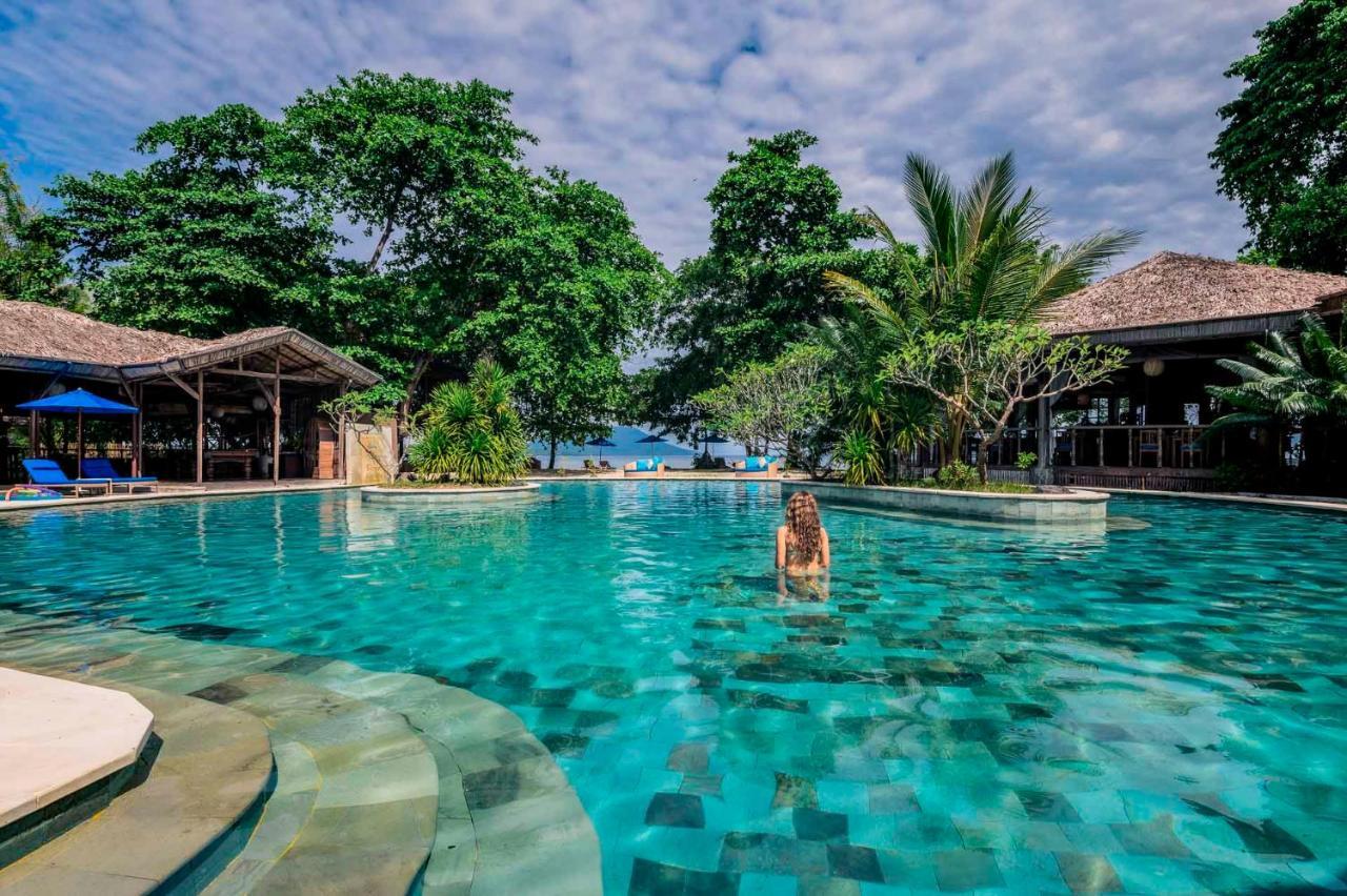 Siladen Resort & Spa บูนาแกน ภายนอก รูปภาพ