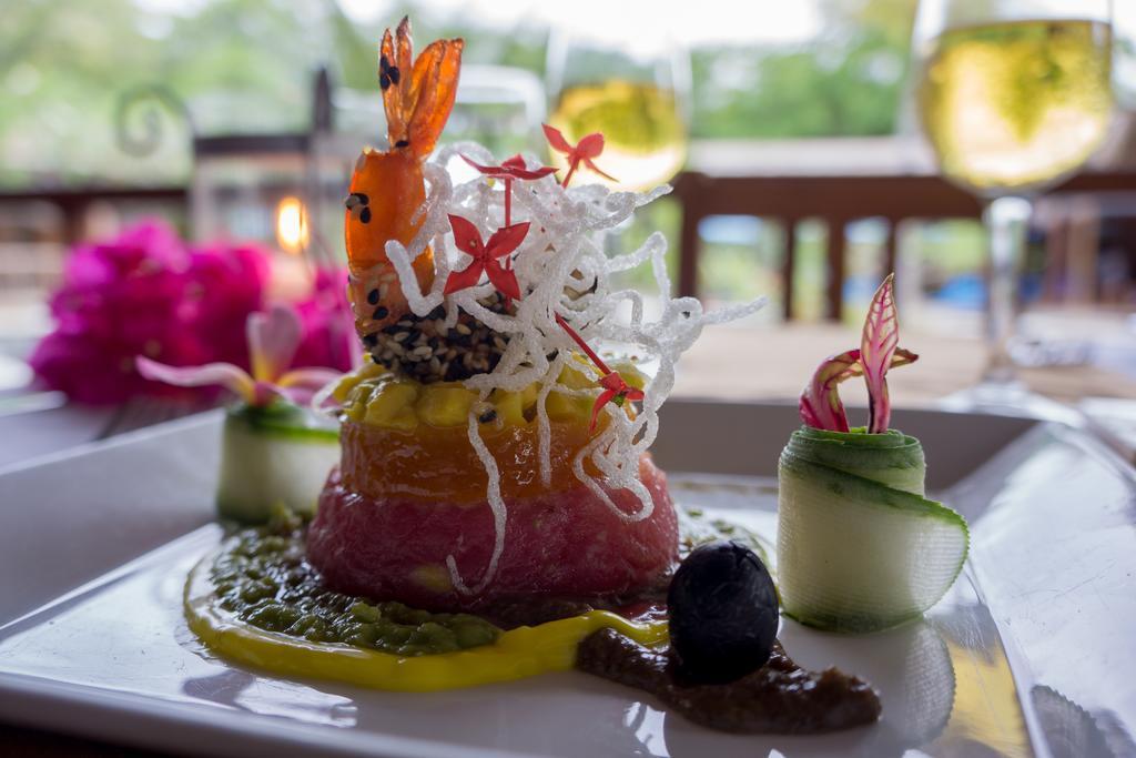 Siladen Resort & Spa บูนาแกน ภายนอก รูปภาพ